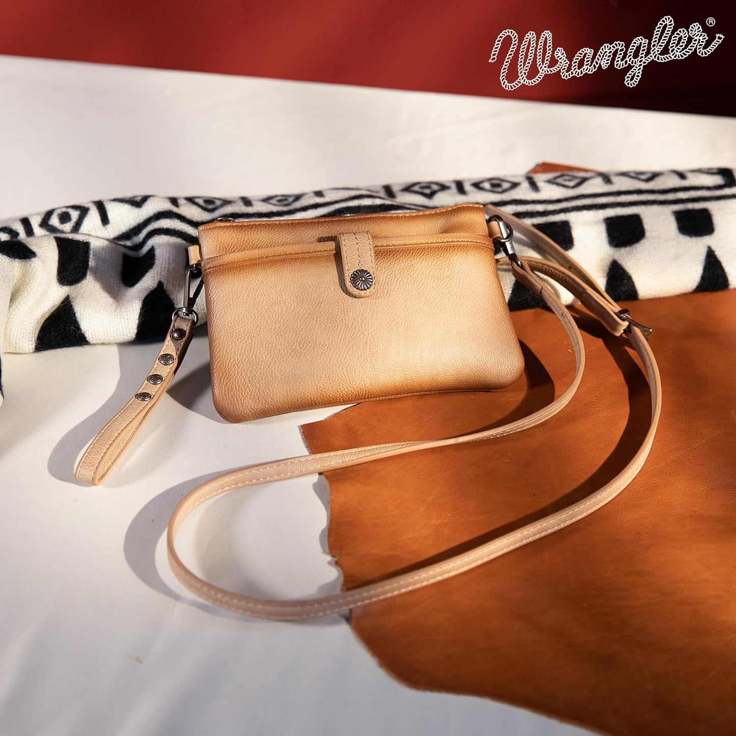 Wrangler Western Crossbody Bags for Women Clutch Wristlet Purse
