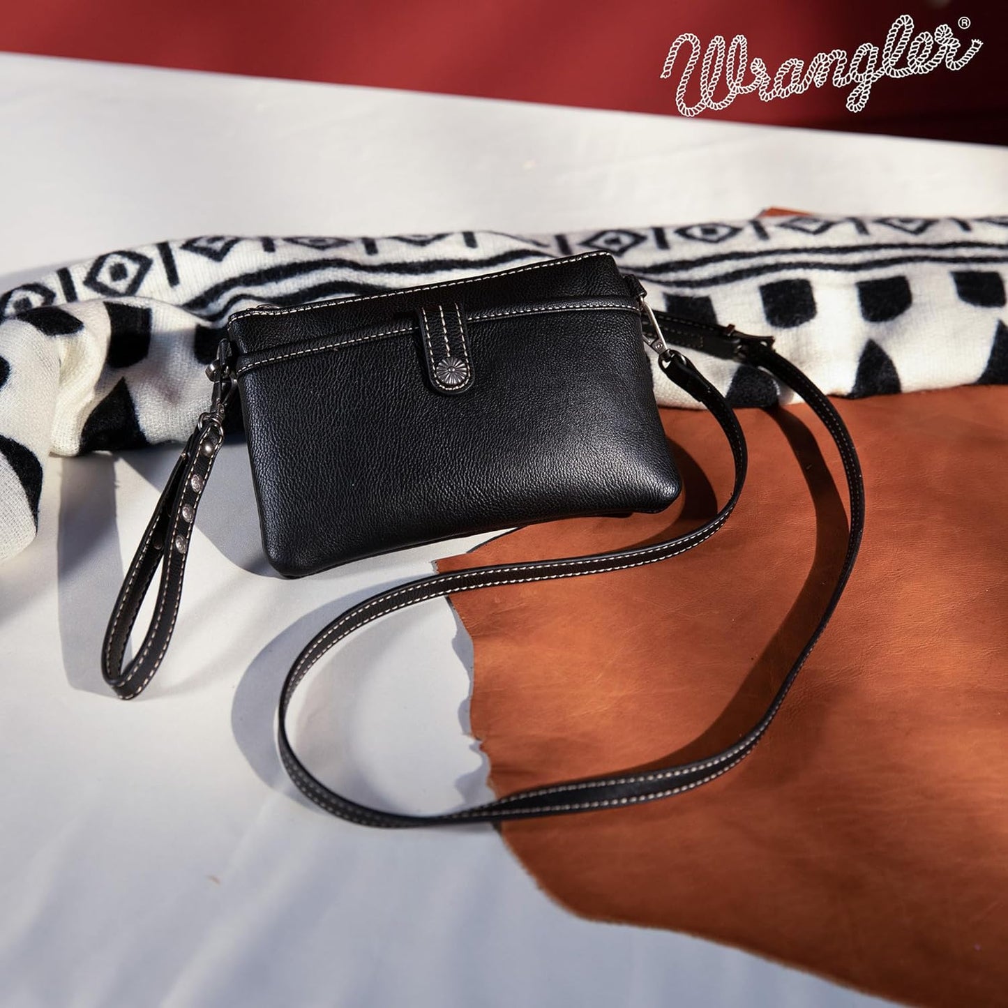 Wrangler Western Crossbody Bags for Women Clutch Wristlet Purse