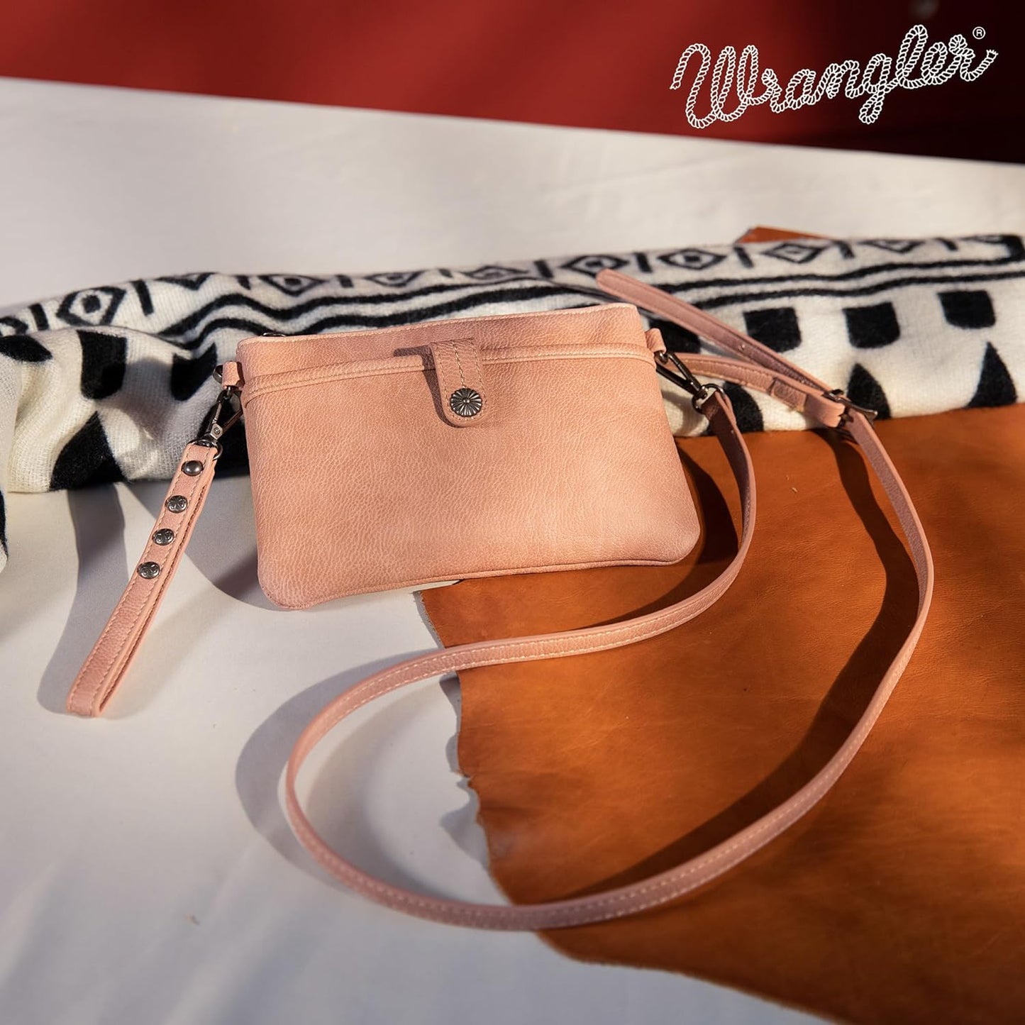 Wrangler Western Crossbody Bags for Women Clutch Wristlet Purse